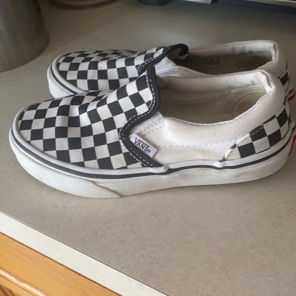 Boys size 1 checkered vans